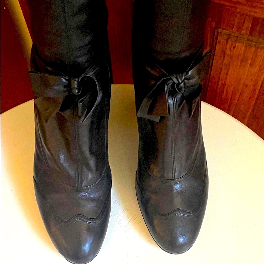 DKNY OTK Over the Knee Black Leather Boots Platform Y2K Victorian Bows 9 RARE! - Picture 5 of 11